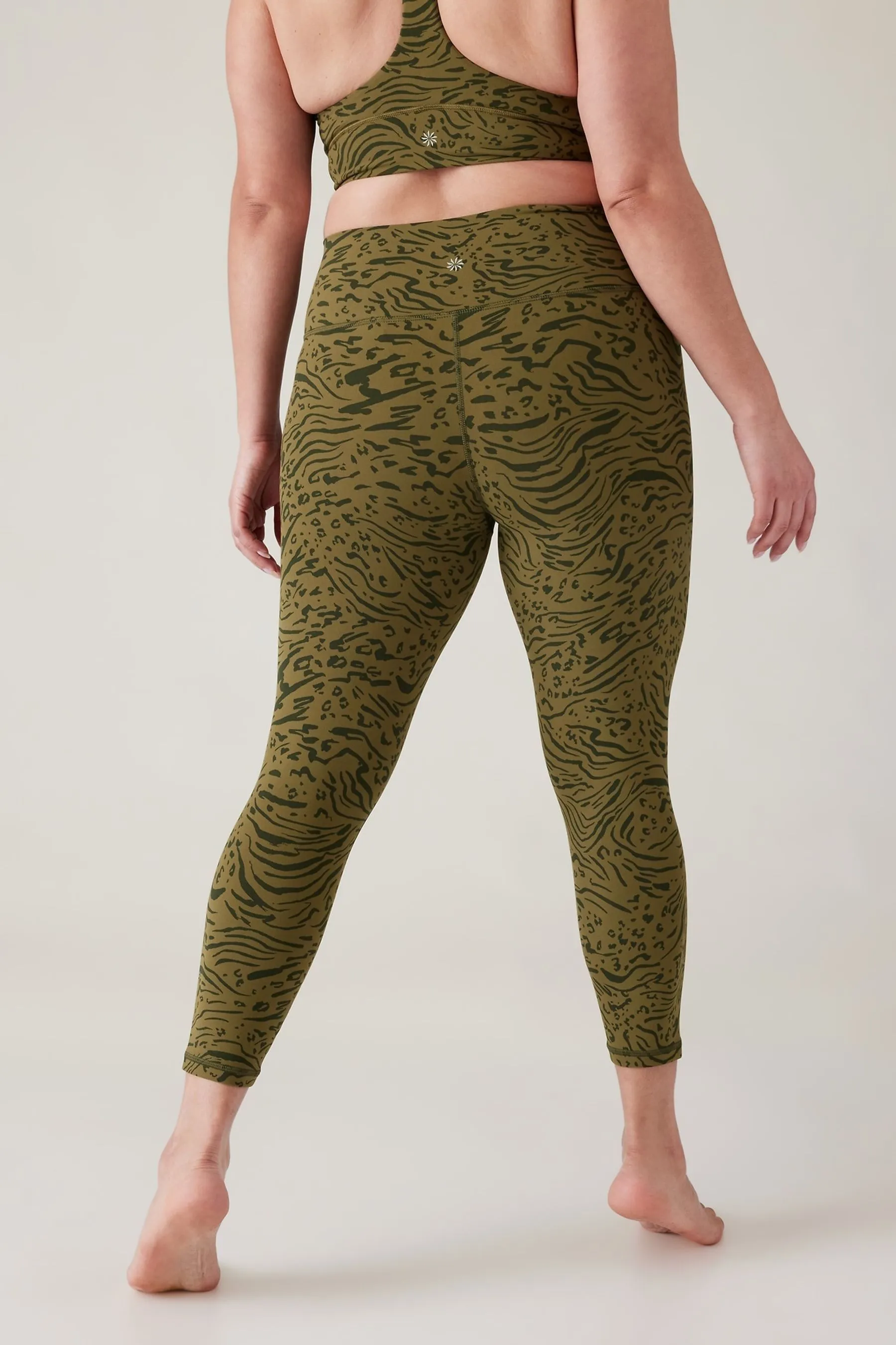 Athleta Green Transcend 7/8 Leggings