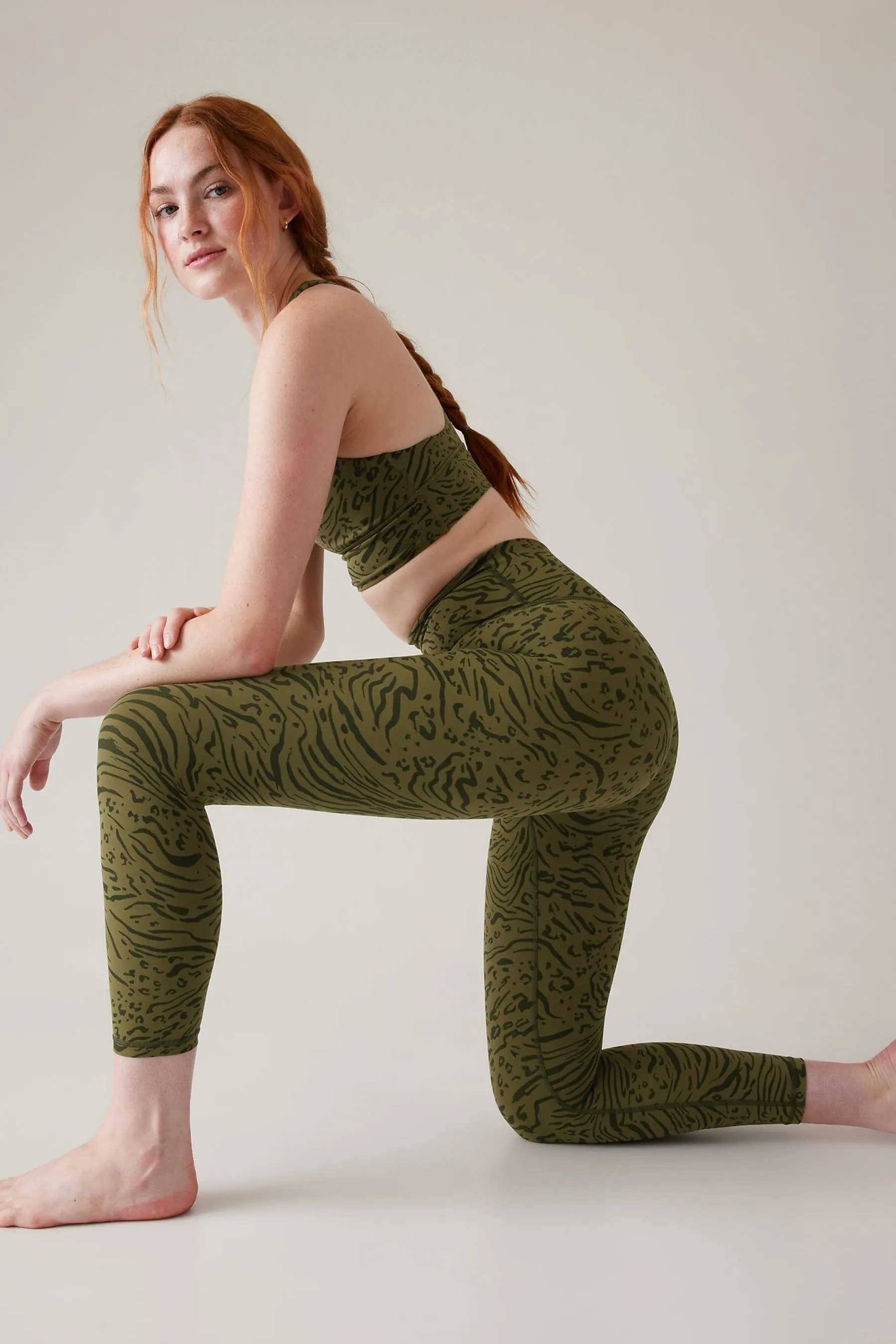 Athleta Green Transcend 7/8 Leggings