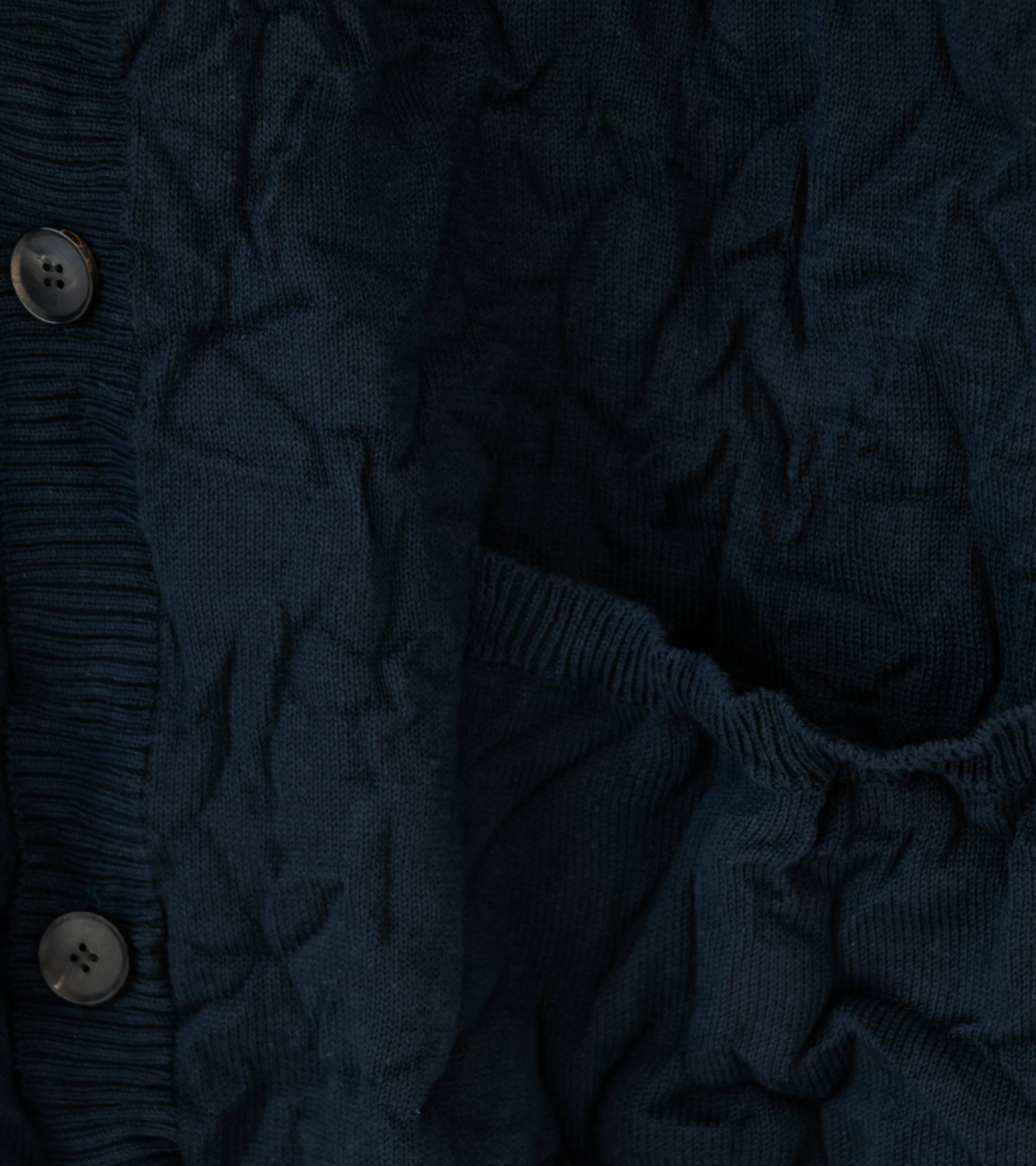 Auralee 'Wrinkled Dry Cotton Knit Cardigan' (Dark Navy)