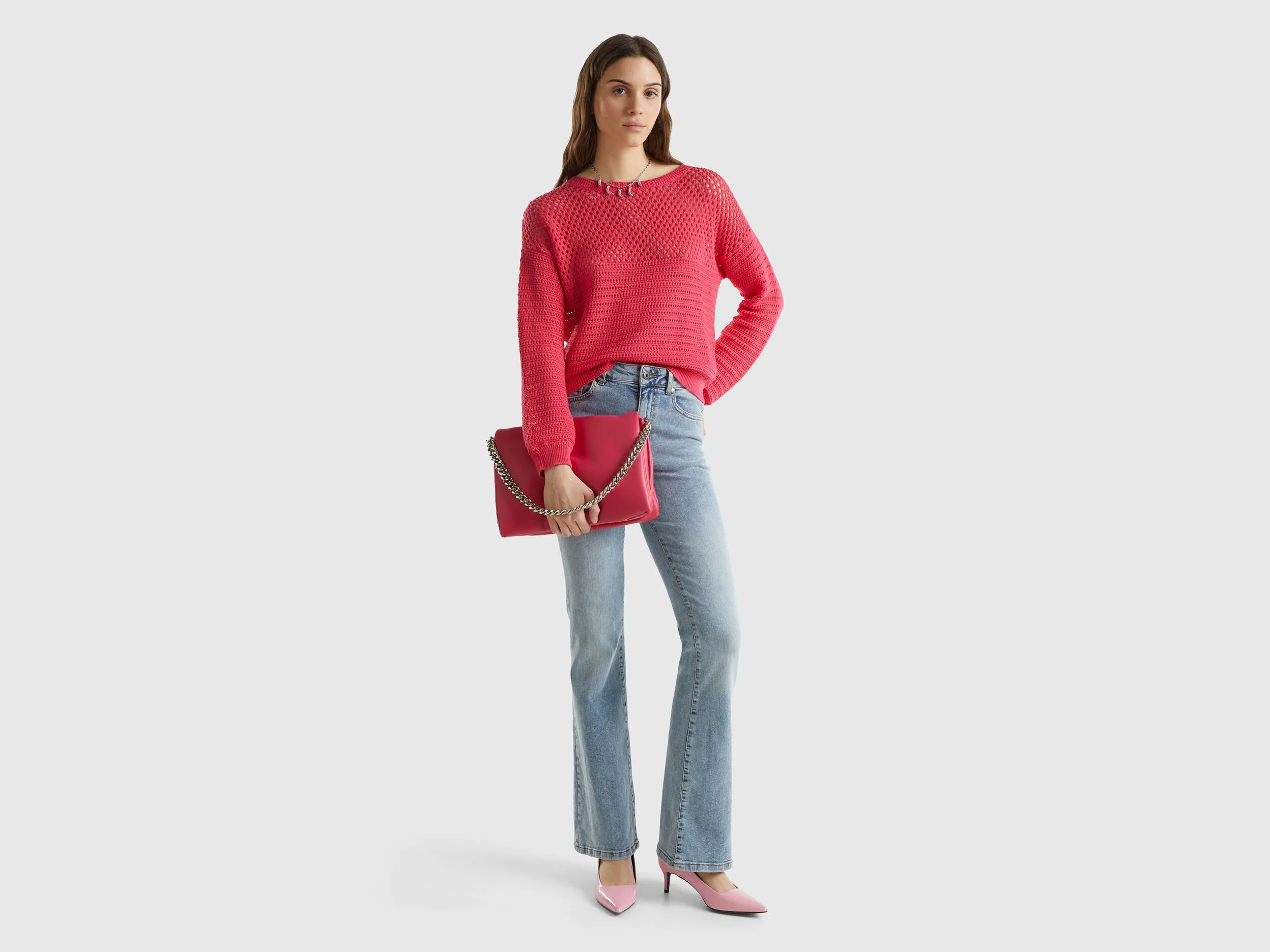 Boxy fit sweater with open knit - Fuchsia | Benetton