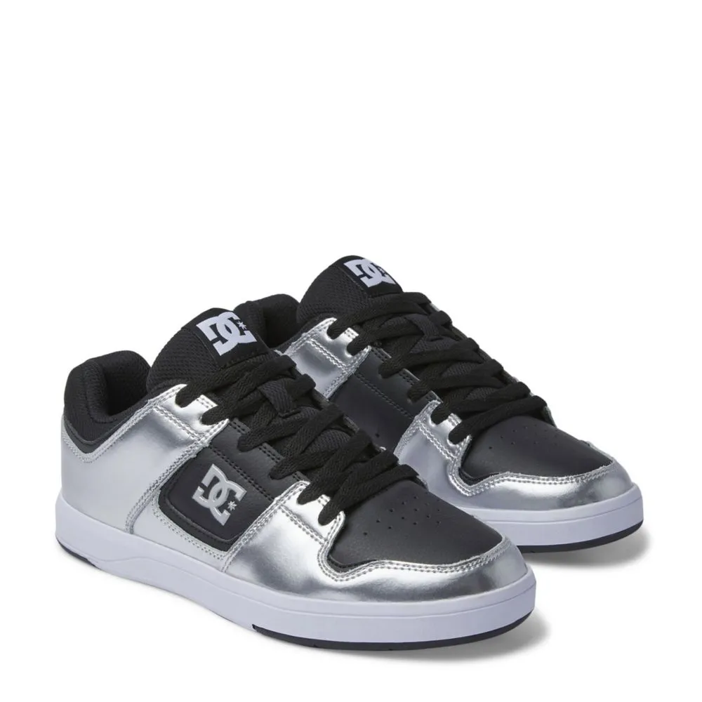 DC SHOES  WOMENS CURE LOW SNEAKER