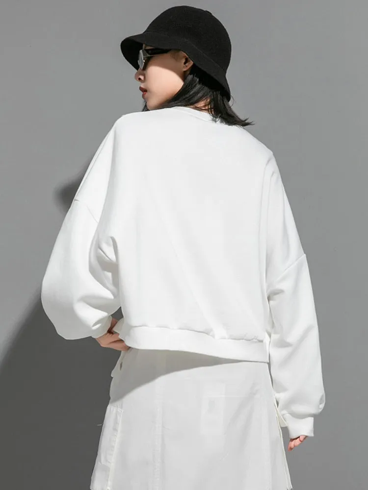 Hatsu Irregular Sweatshirt - White