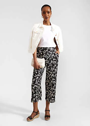 HOBBS Eve Crop Trousers | Kaleidoscope