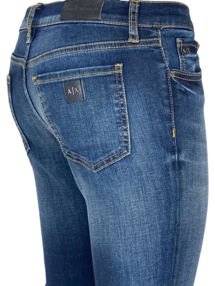 JEANS DONNA A ZAMPA EFFETTO LAVATO