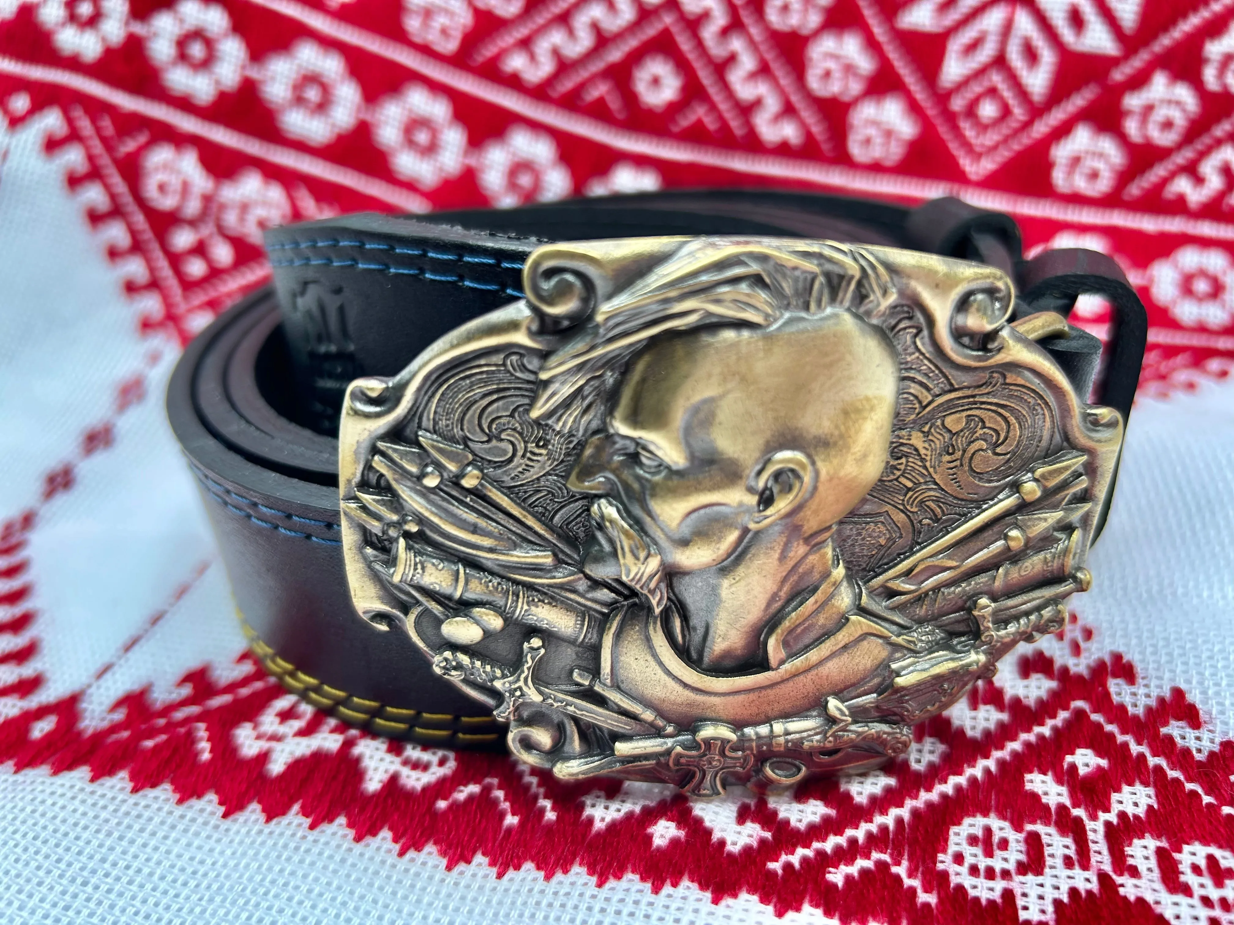 Leather Belt with Buckle “Kozak”