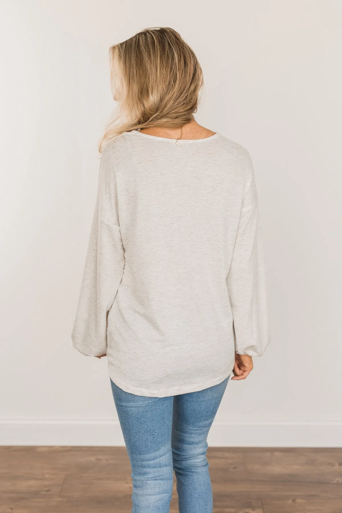 Pleasantly Perfect Twist Top- Light Heather Grey