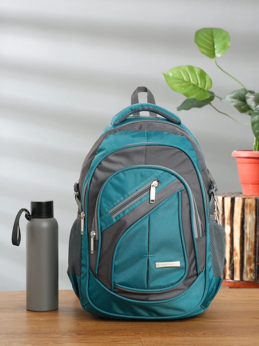 Teakwood Leather Unisex Solid Teal 34L Medium Backpack