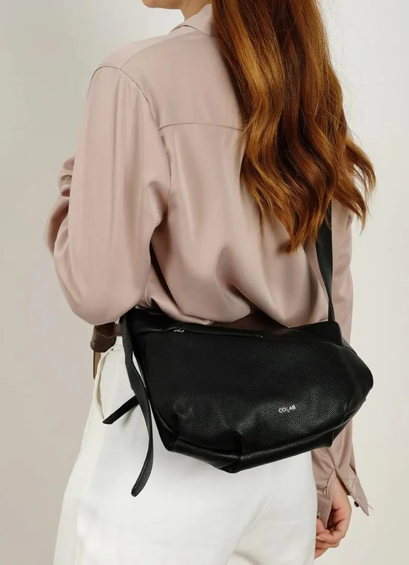 The L Mimi Crossbody